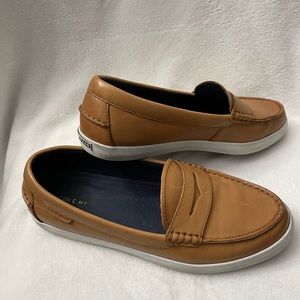 Cole Hann Tan Leather Women’s size 8 Loafer